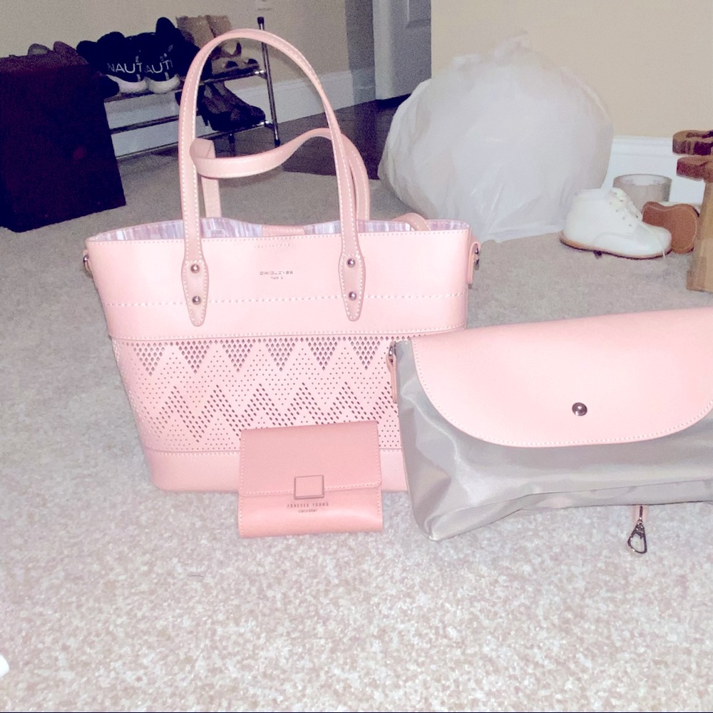 Tote bag
